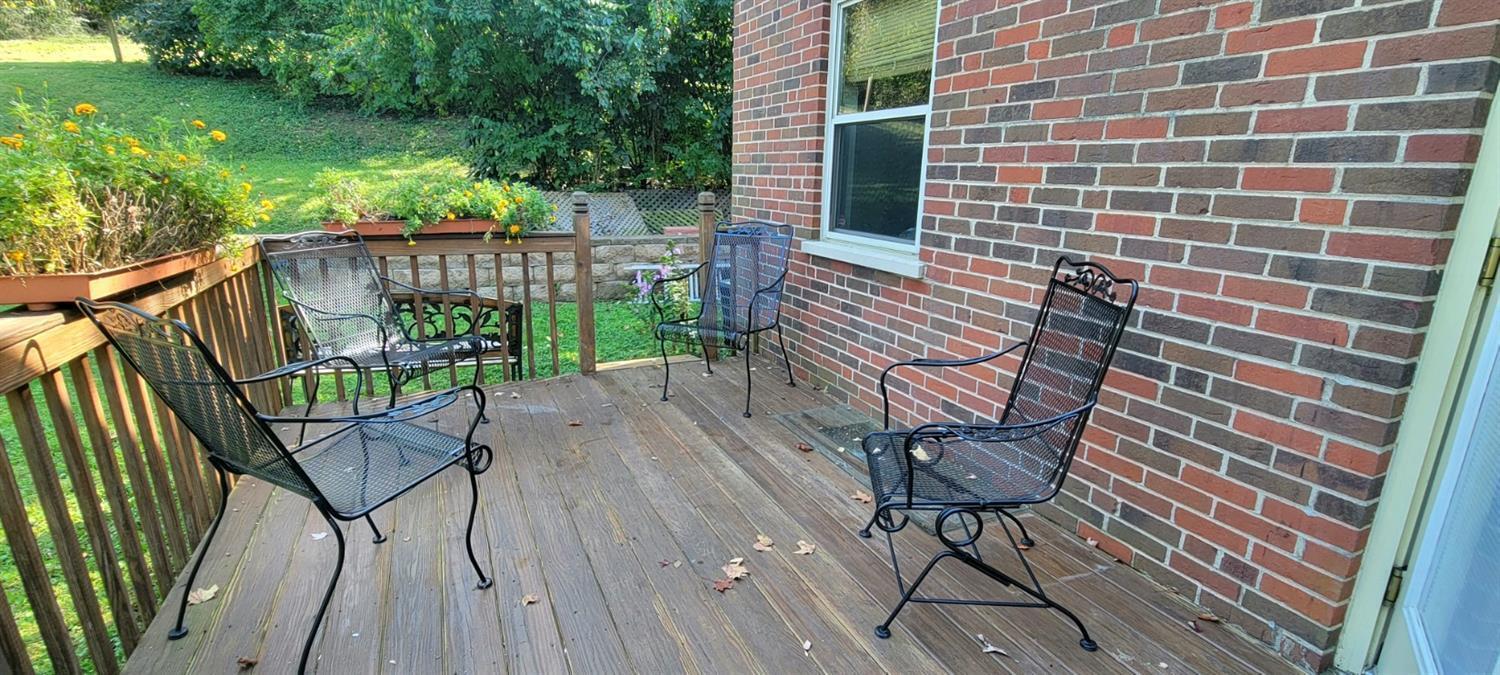 1512 Hunt Road Reading, OH 45215 - Photo 30 of 36