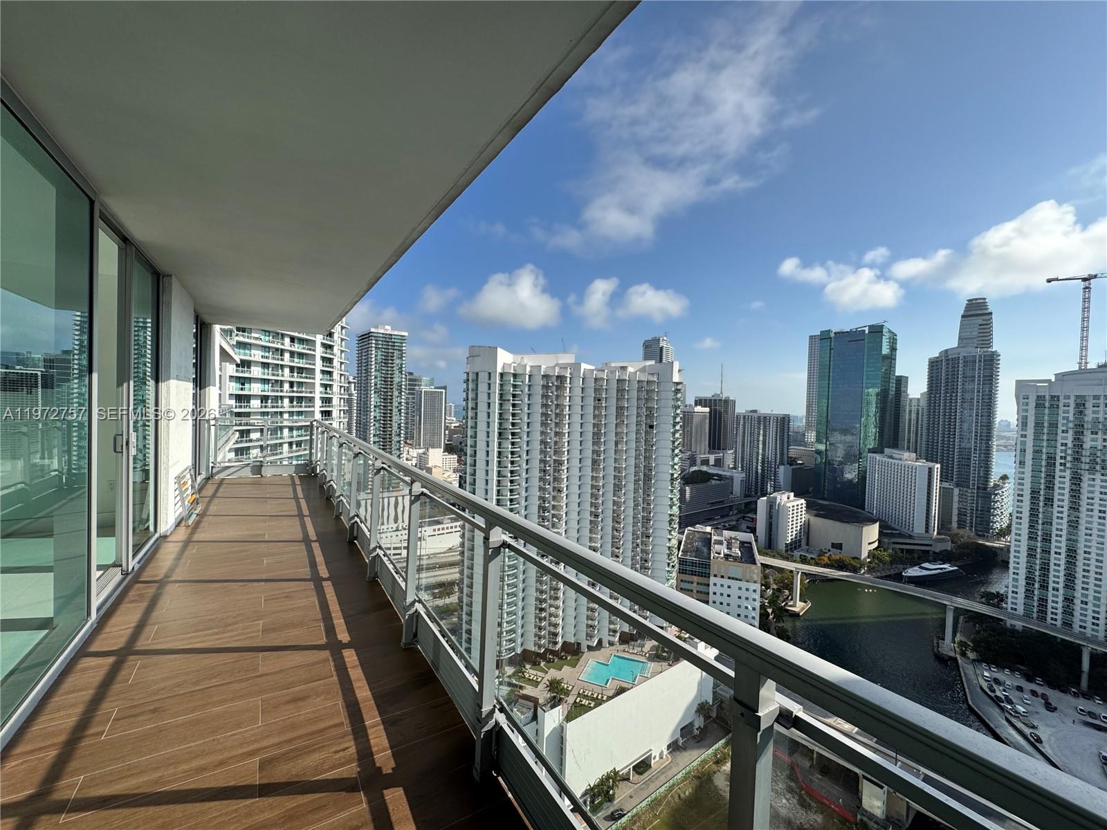 92 Southwest 3rd Street, Unit 3912 Miami, FL 33130 - Photo 2 of 33 a city view from a balcony