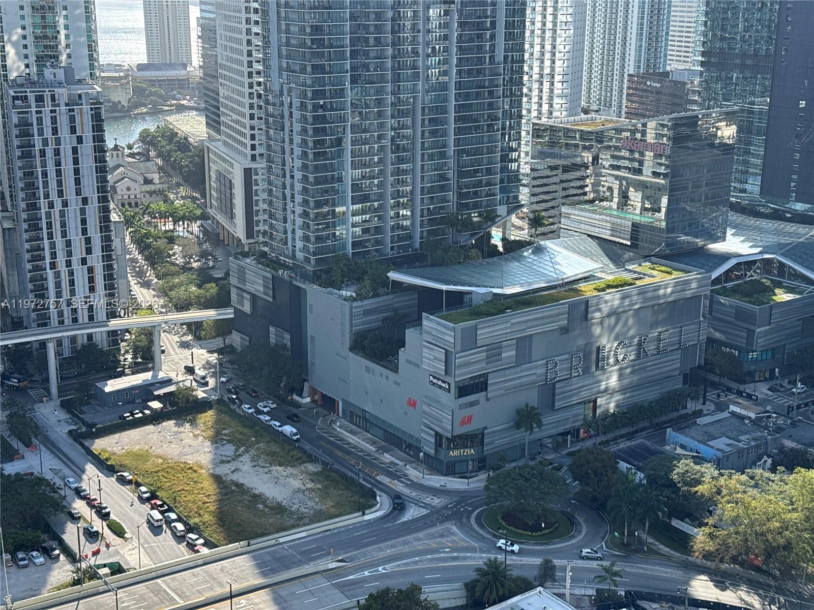 92 Southwest 3rd Street, Unit 3912 Miami, FL 33130 - Photo 30 of 33