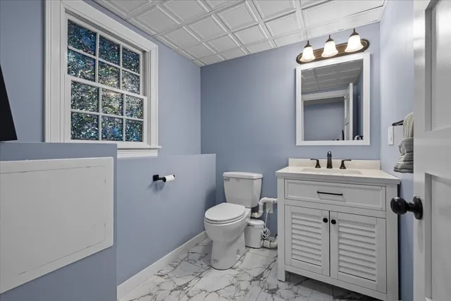 $1,275,000 | 104 Wood End Lane, Medfield, MA 02052