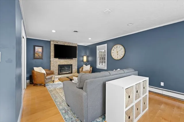 $1,275,000 | 104 Wood End Lane, Medfield, MA 02052