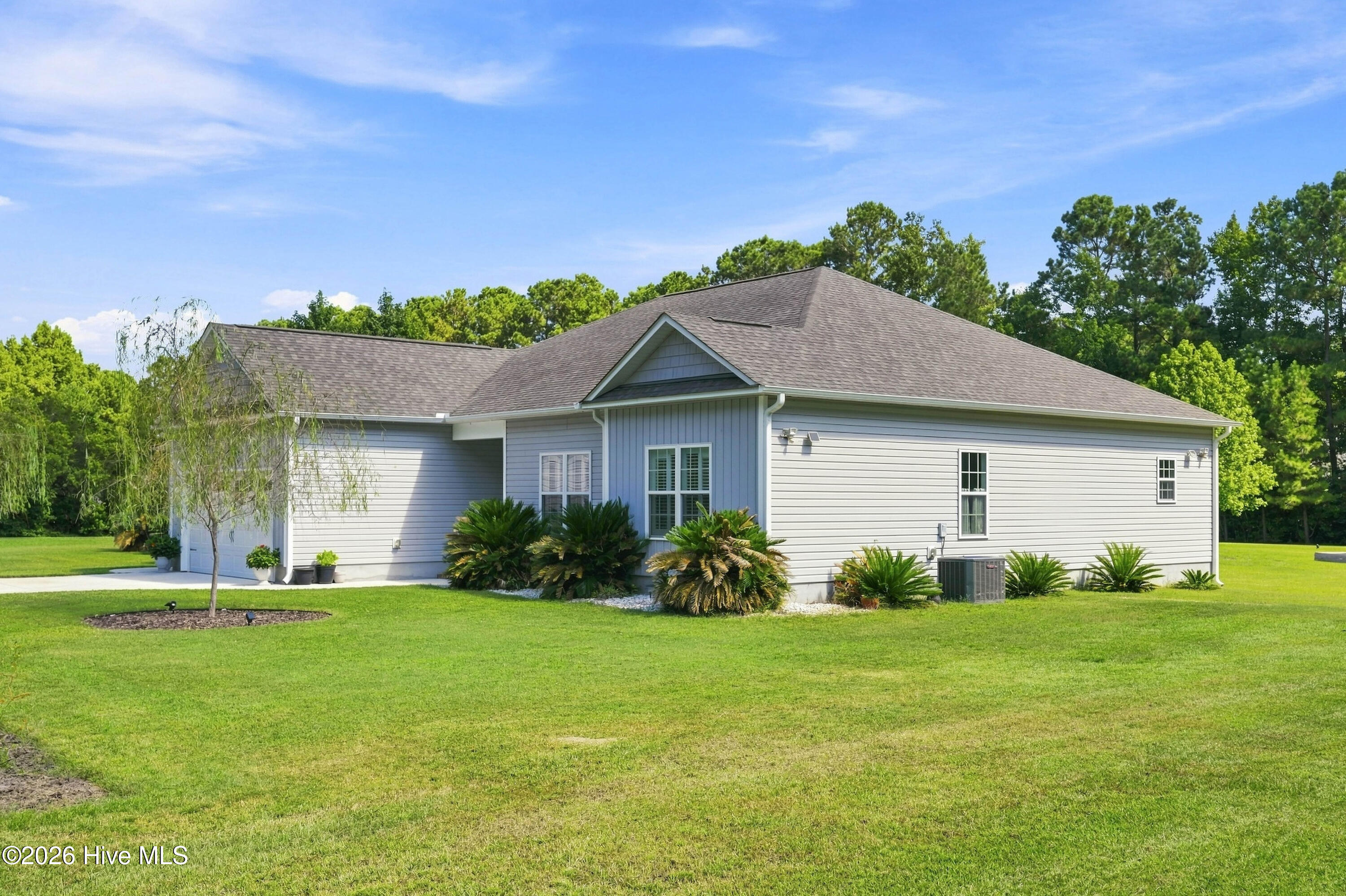 437 Howards Landing Road Hampstead, NC 28443 - Photo 7 of 89 Gallery Image 7