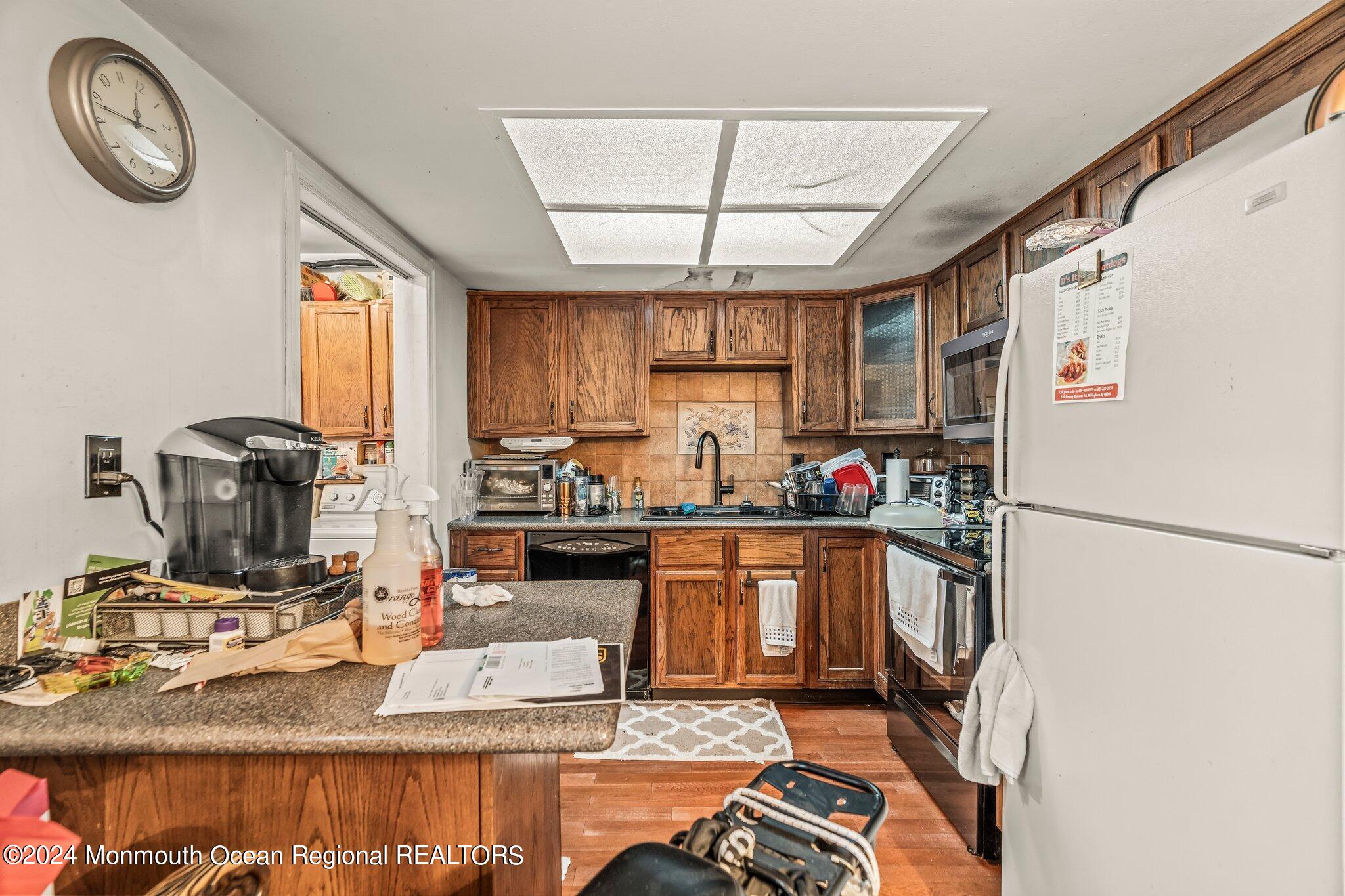 9 Radcliff Place Willingboro, NJ 08046 - Photo 5 of 15 5-web-or-mls-DSC08525