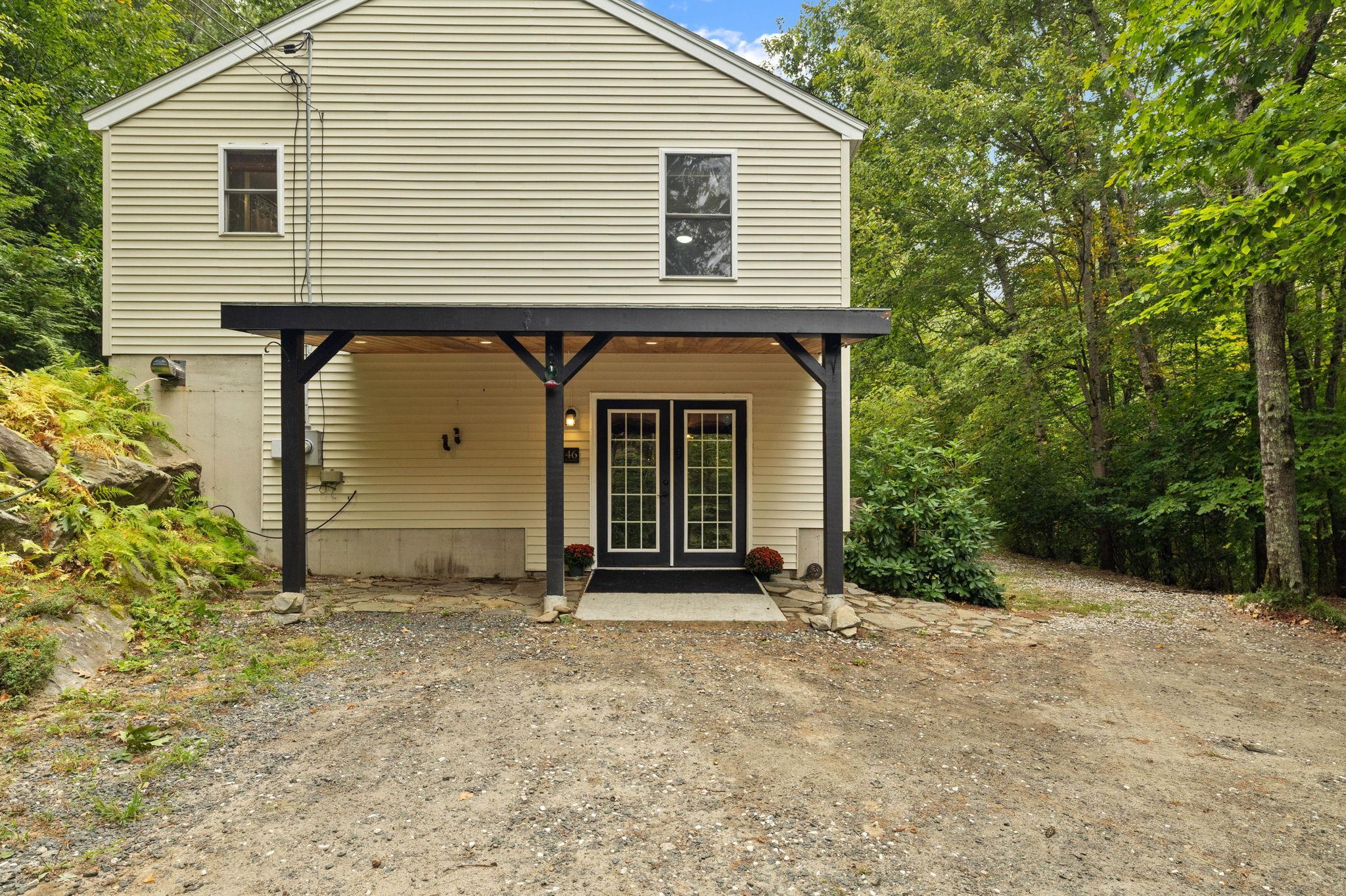 46 Beaver Road Strafford, NH 03884 - Photo 2 of 38