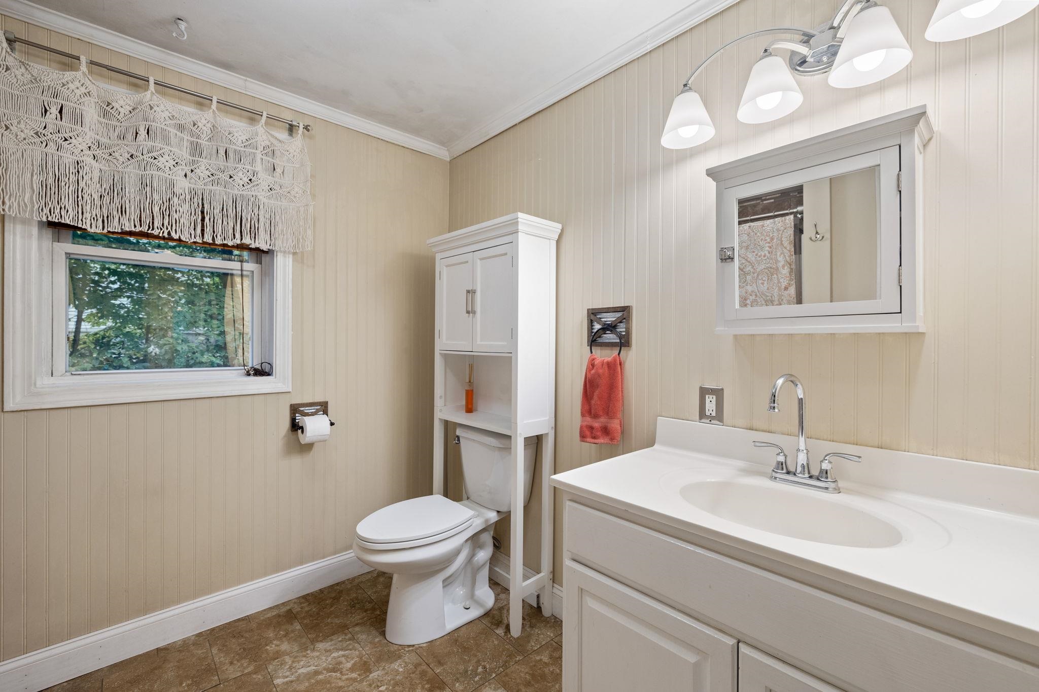 46 Beaver Road Strafford, NH 03884 - Photo 3 of 38