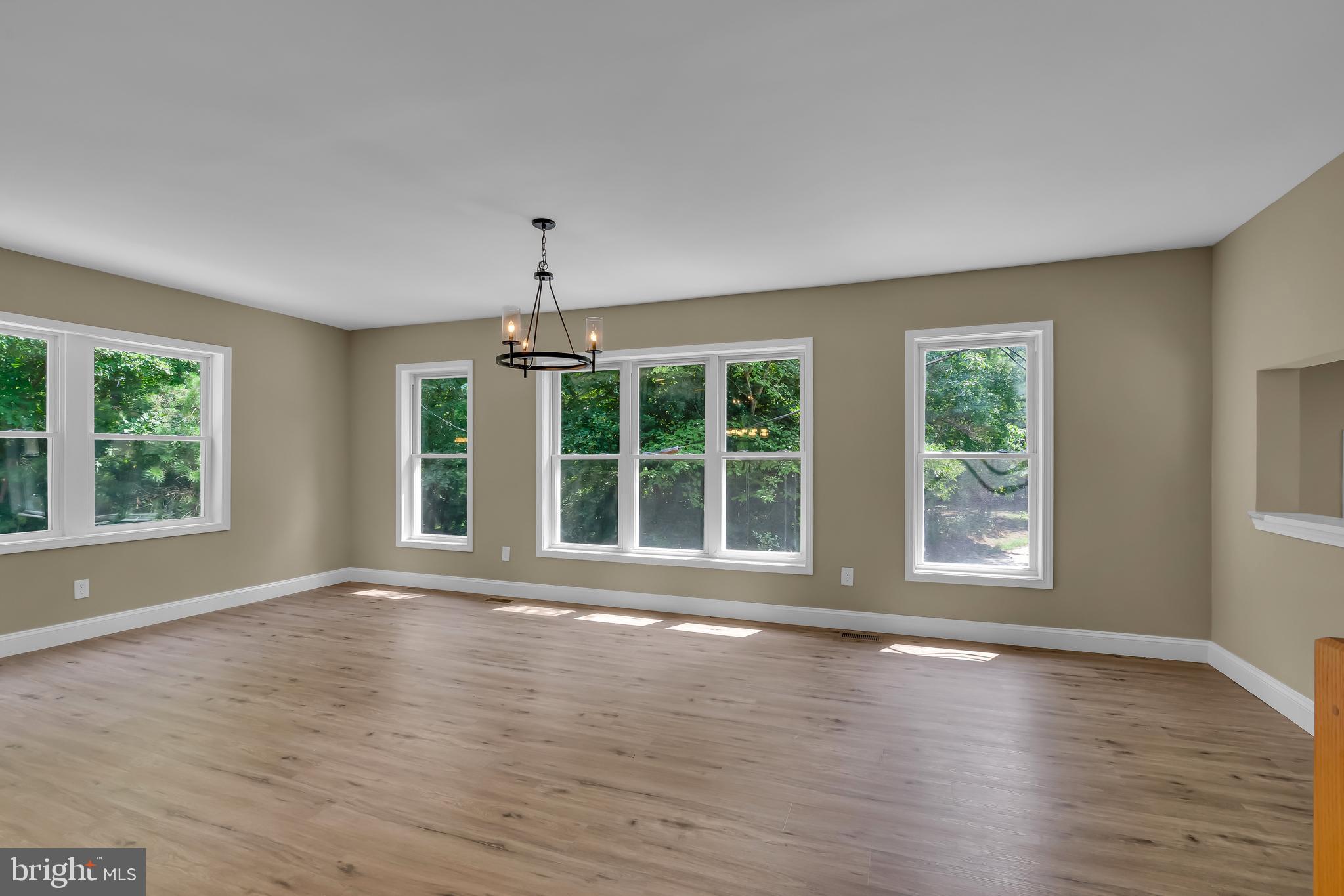 510 Pinehurst Road Cream Ridge, NJ 08514 - Photo 16 of 81