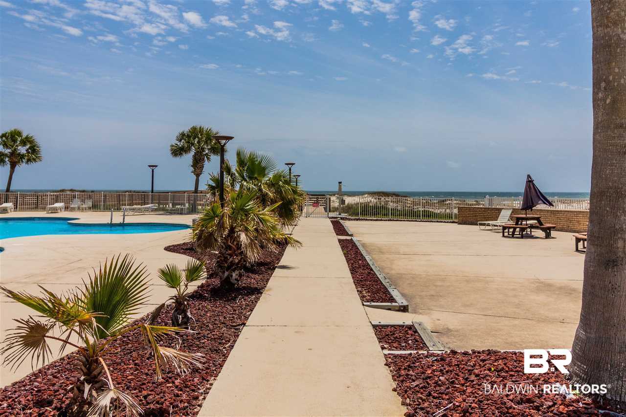 497 Plantation Road, Unit 1331 Gulf Shores, AL 36542 - Photo 23 of 35 Outdoor Pools