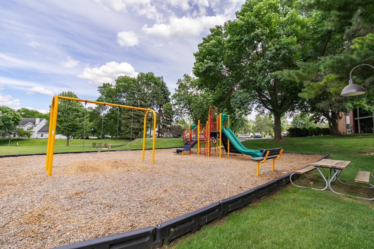 1700 Four Oaks Road, Unit 219 Eagan, MN 55121 - Photo 35 of 35