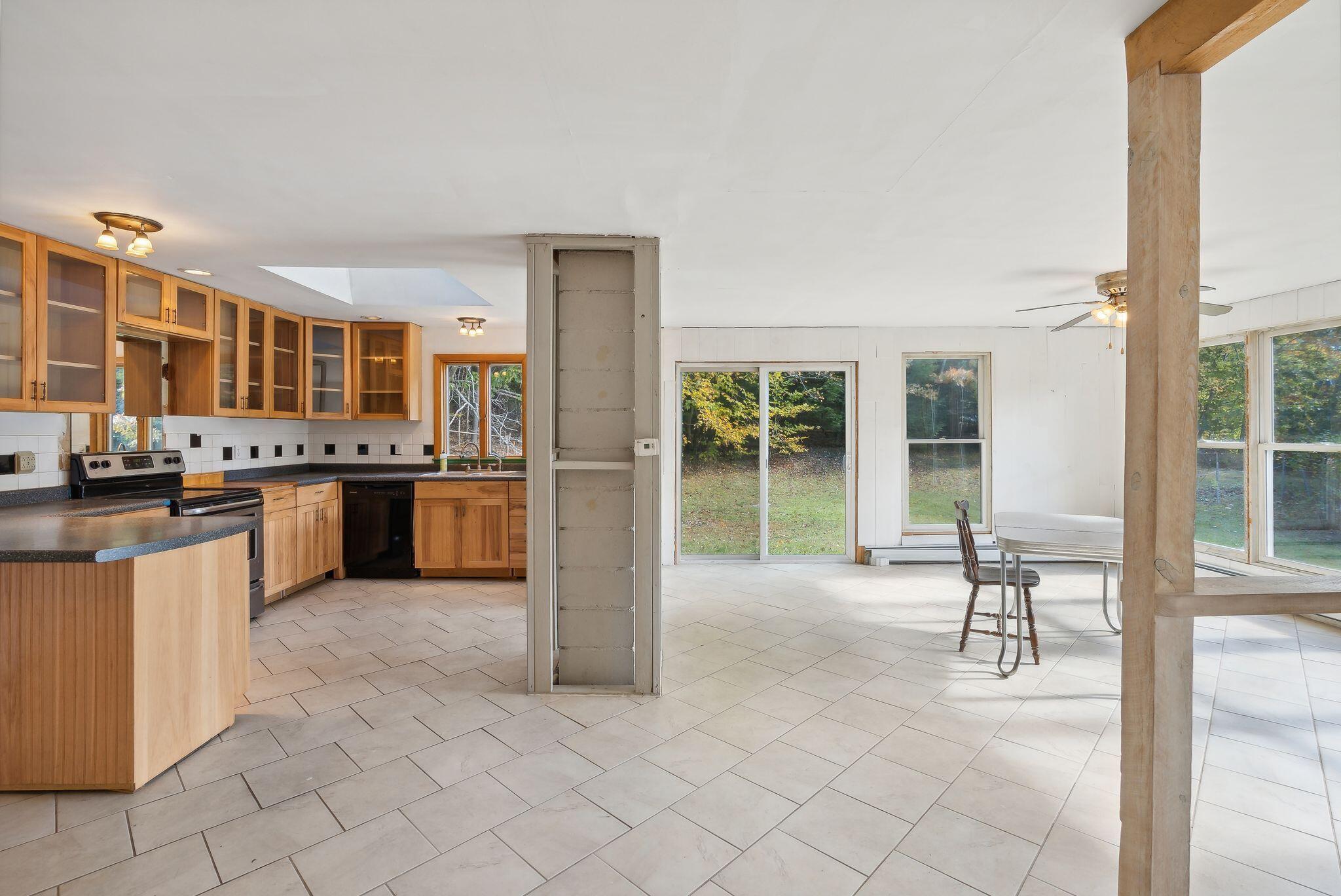 133 Bradford Road Wiscasset, ME 04578 - Photo 11 of 29 14_DSC03309