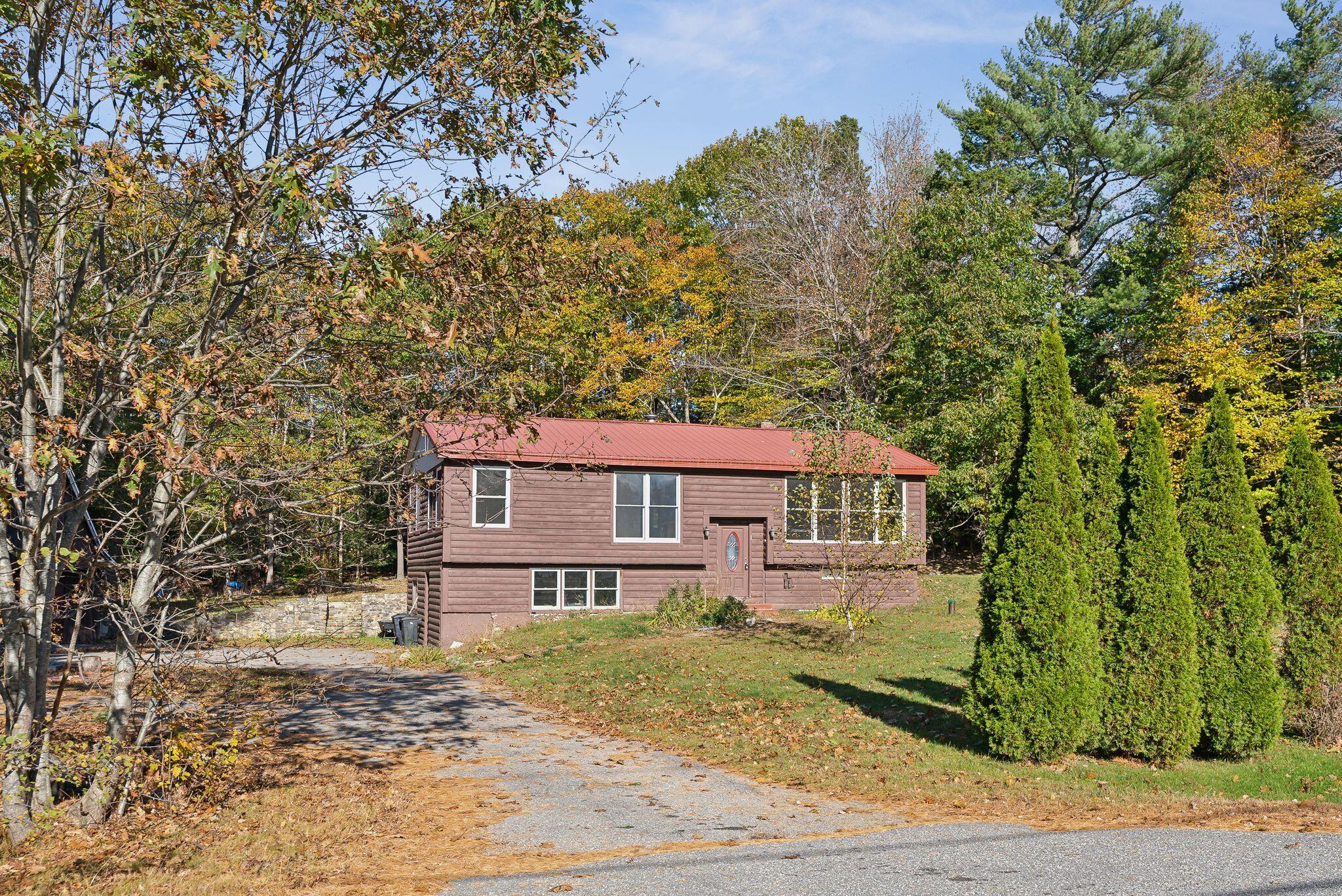 133 Bradford Road Wiscasset, ME 04578 - Photo 2 of 29 12_DSC03479