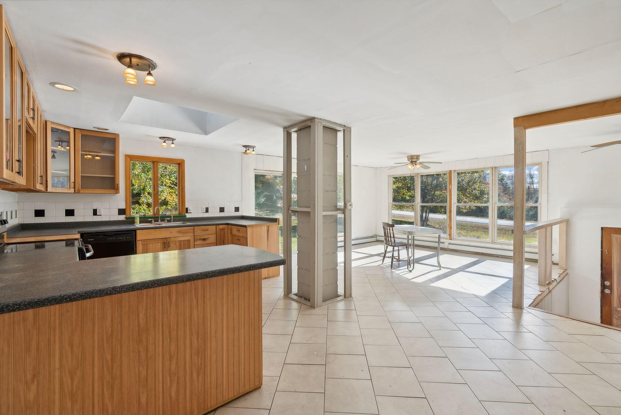 133 Bradford Road Wiscasset, ME 04578 - Photo 9 of 29 20_DSC03339