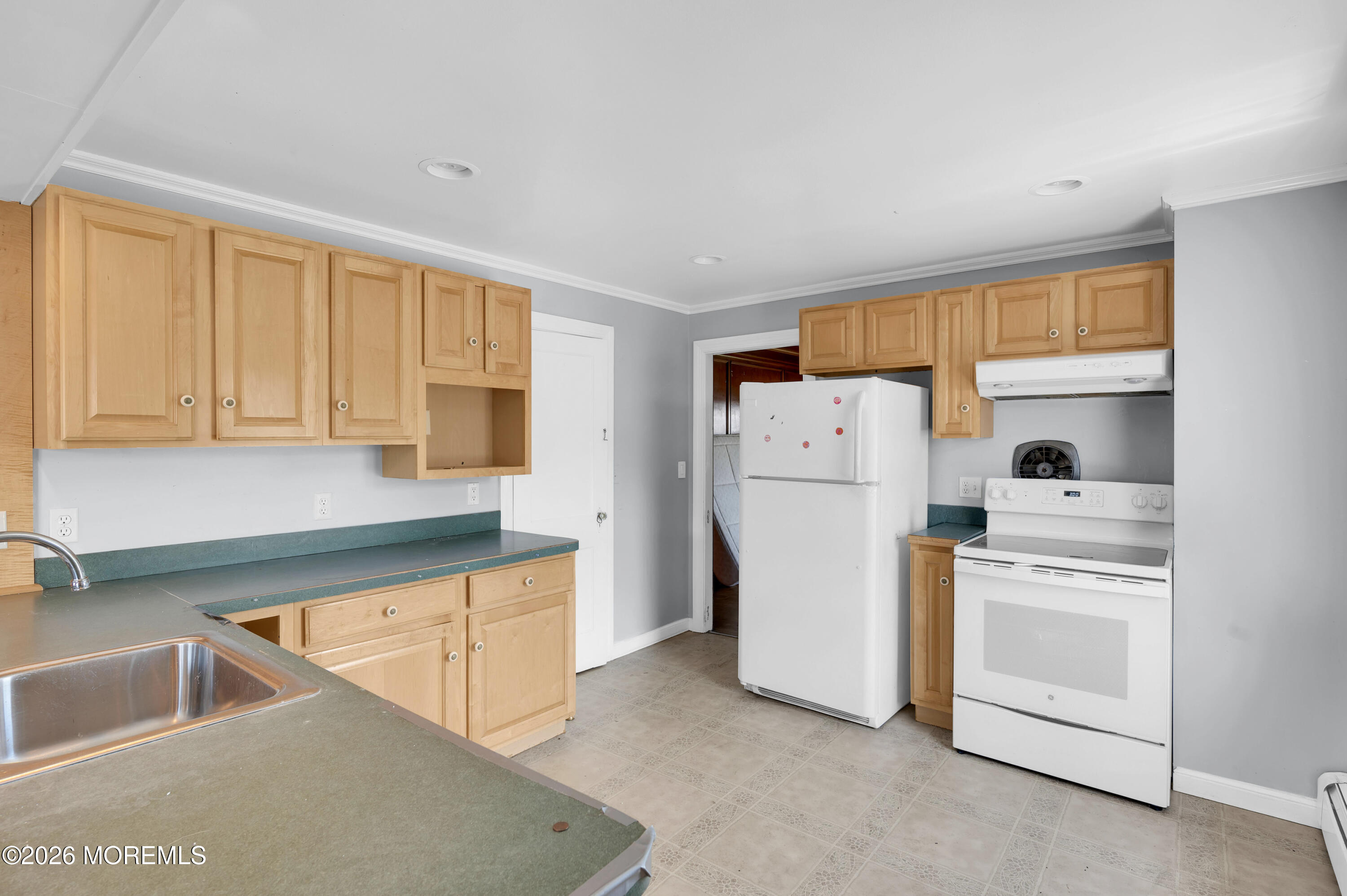 175 Broad Street, Unit 2 Manasquan, NJ 08736 - Photo 43 of 72 Gearage Apt 10