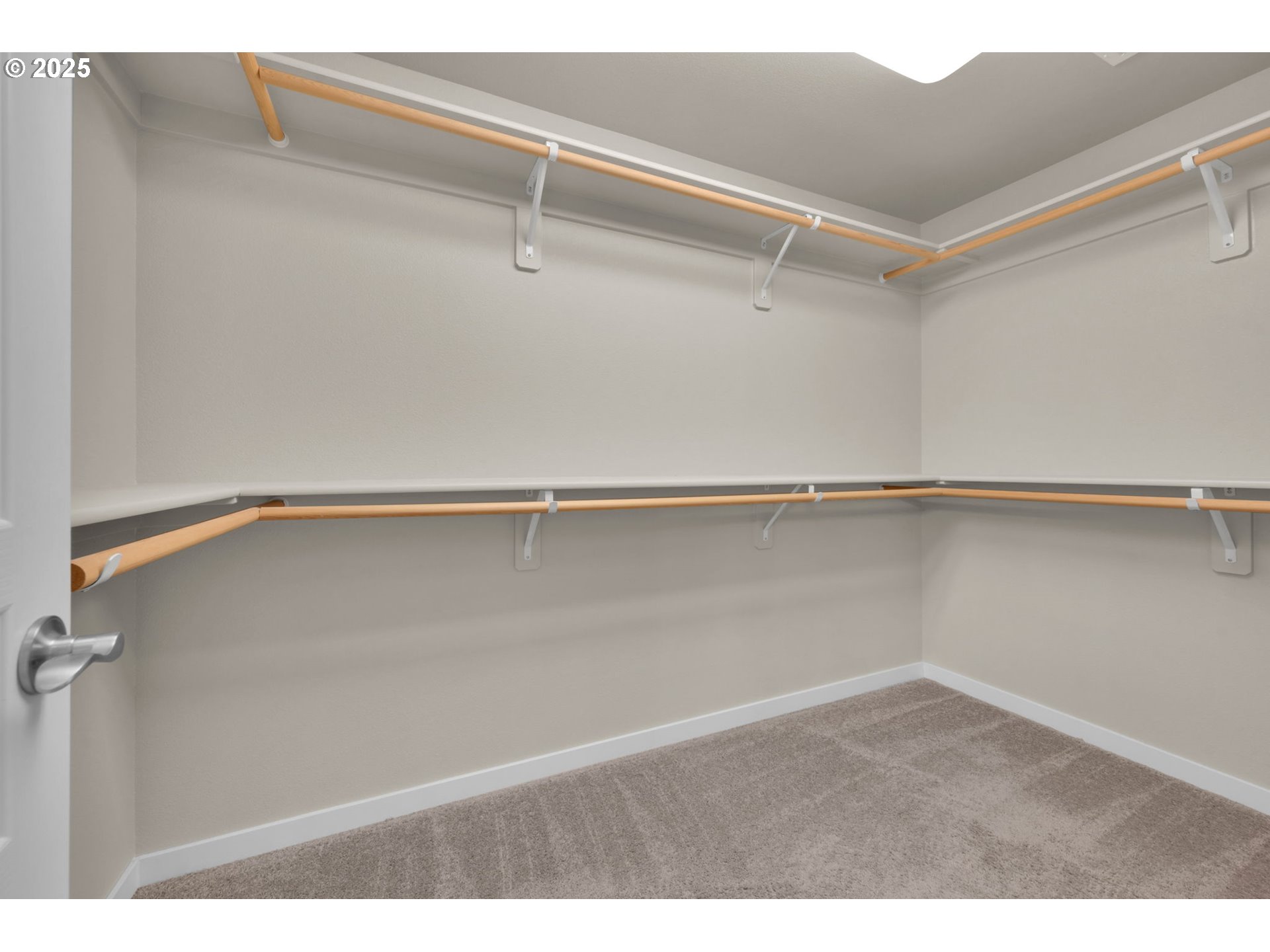 3015 Guadalupe Way Eugene, OR 97408 - Photo 26 of 48 a view of an empty room