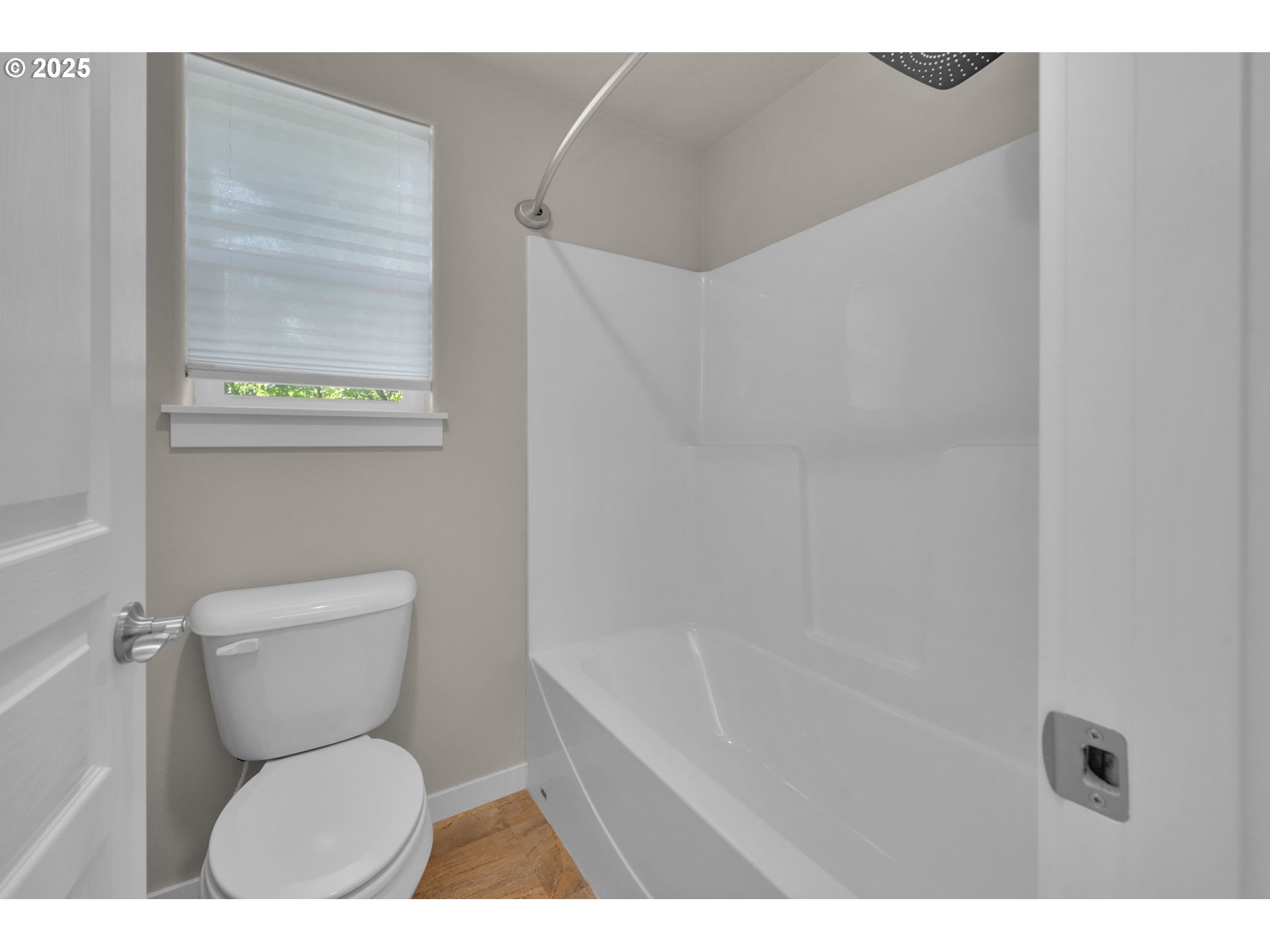 3015 Guadalupe Way Eugene, OR 97408 - Photo 35 of 48 a bathroom with a toilet and a shower