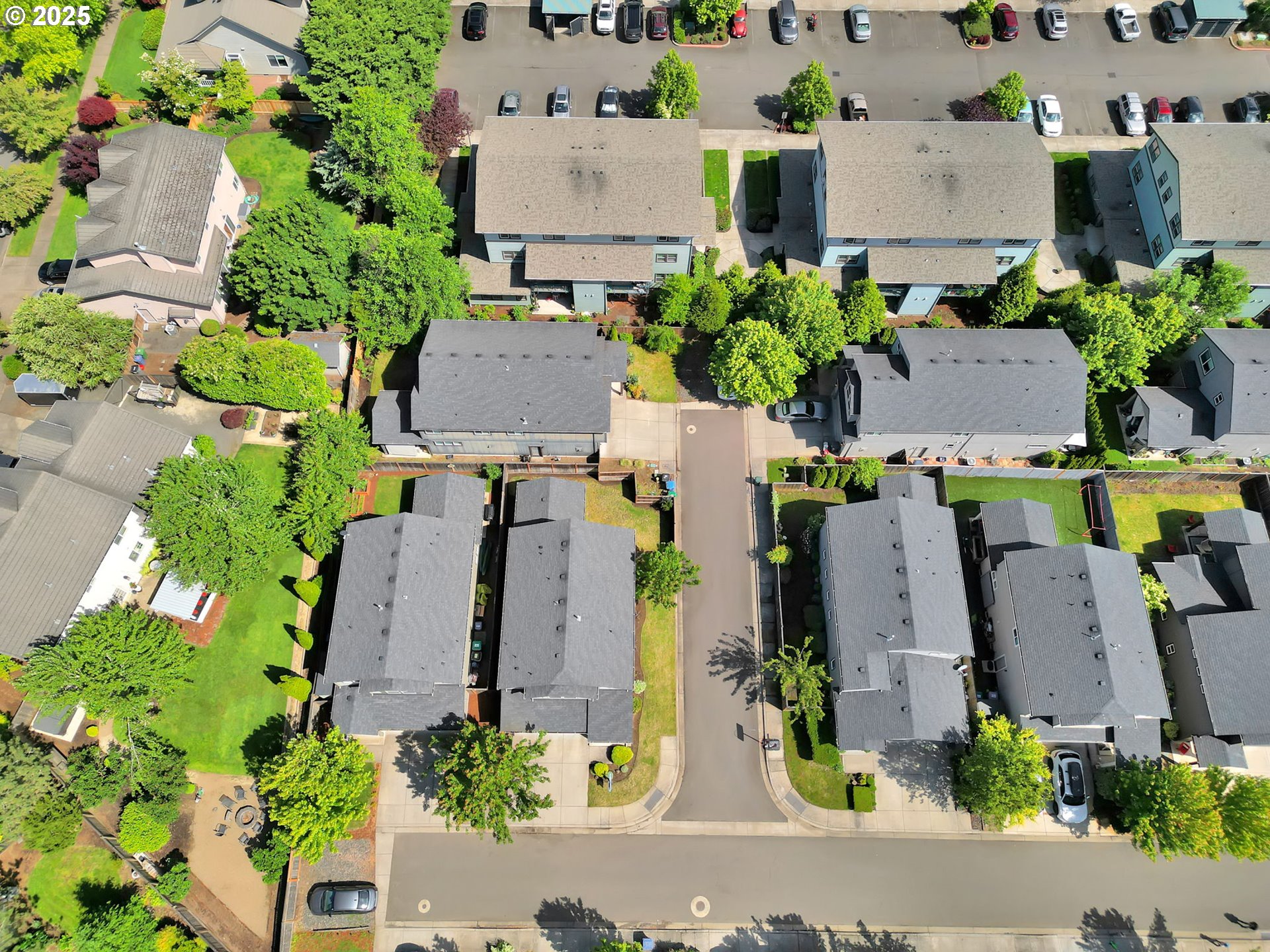 3015 Guadalupe Way Eugene, OR 97408 - Photo 47 of 48 an aerial view of a house with yard and swimming pool