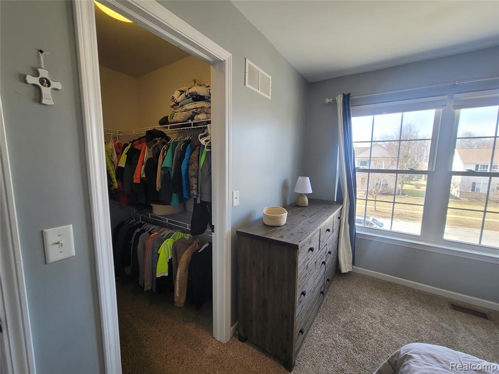 1816 Acorn Valley Drive Howell, MI 48855 - Photo 24 of 35