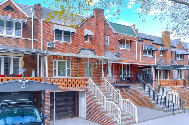 $1,090,000 | 2250 East 29th Street | Sheepshead Bay
