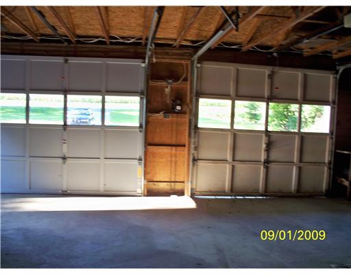 1016 Winfield Road Cabot, PA 16023 - Photo 14 of 17 Parking Lot/Garage.