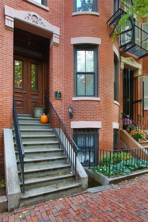 18 Appleton Street, Unit 3 Boston, MA 02116 - Photo 8 of 8 Gallery Image 8