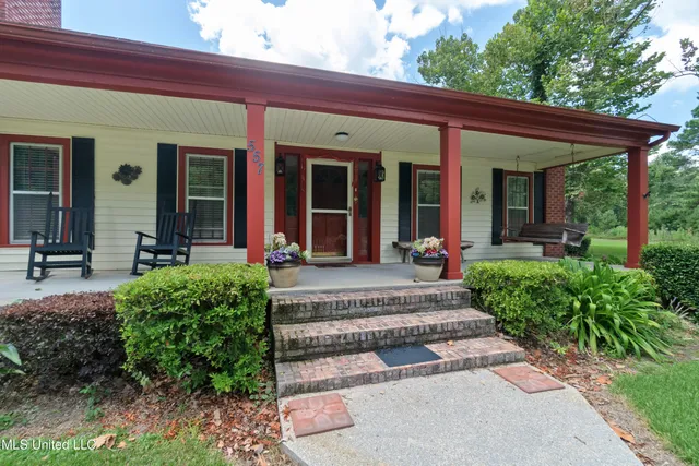 $299,000 | 557 Old Highway 49, Seminary, MS 39479