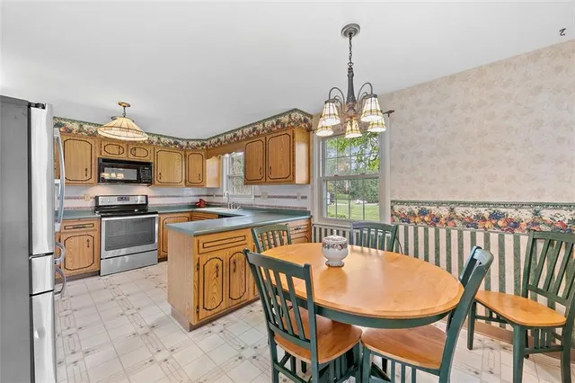 a view of a hallway with elevator