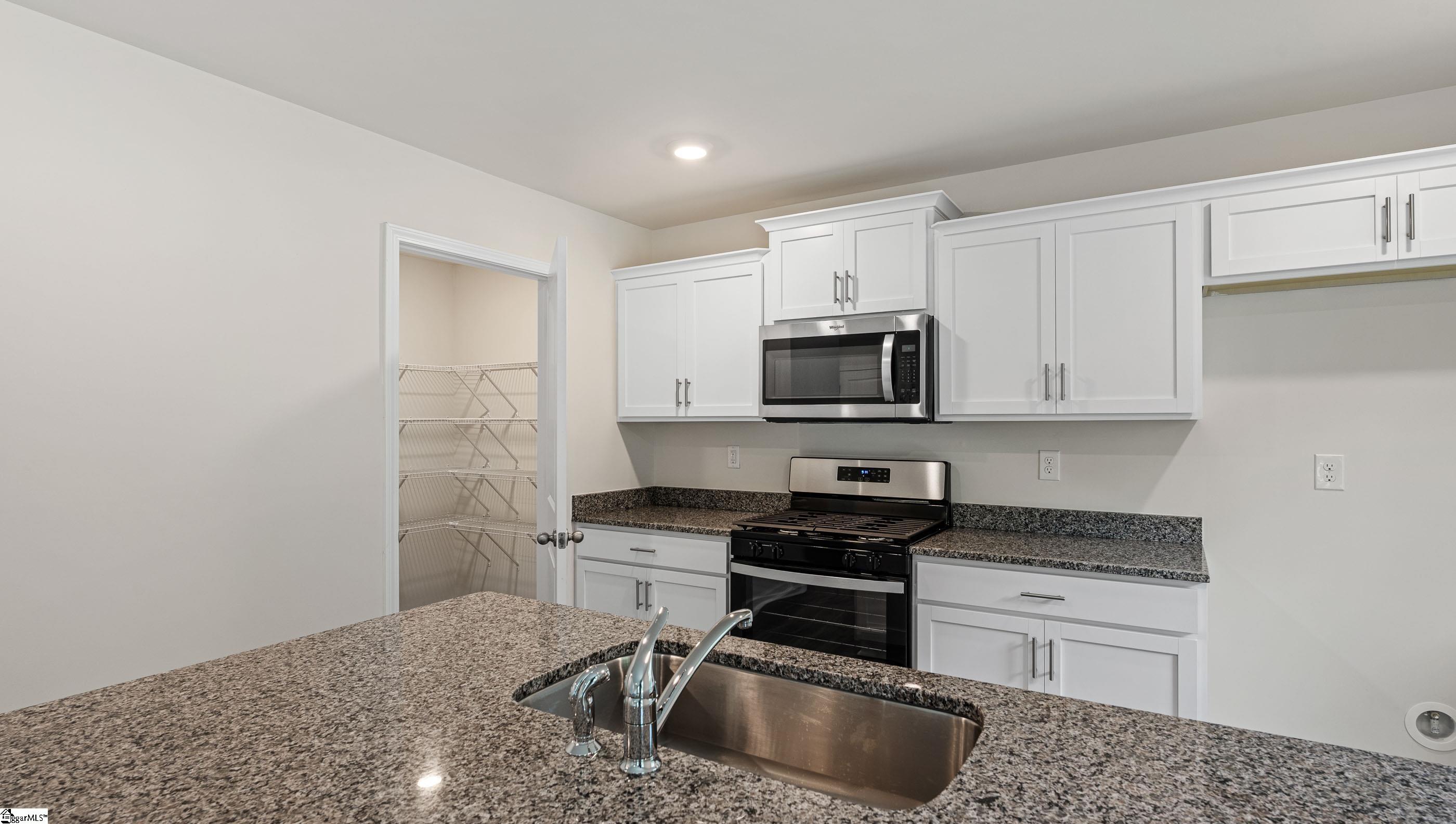 210 Roocroft Court Fountain Inn, SC 29644 - Photo 8 of 34 Gallery Image 8
