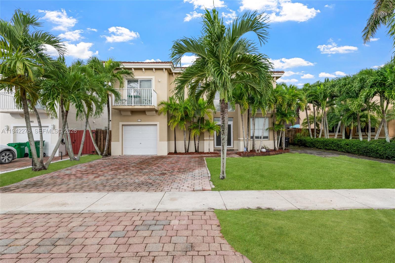 4172 Northeast 16th Street Homestead, FL 33033 - Photo 2 of 35