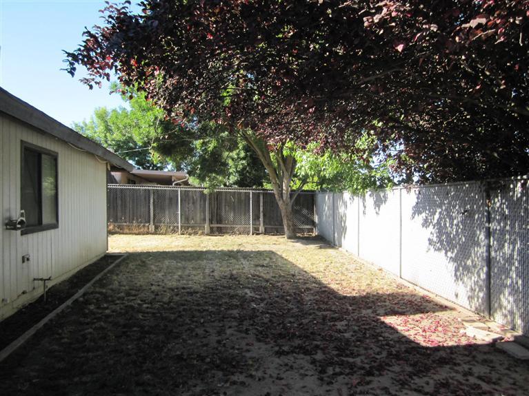 25725 Vine Road Madera, CA 93638 - Photo 14 of 22 Gallery Image 14