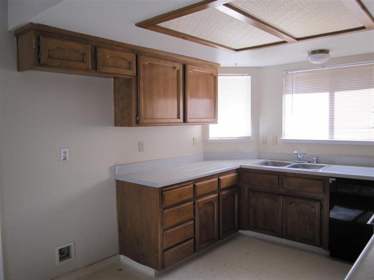 25725 Vine Road Madera, CA 93638 - Photo 6 of 22 Gallery Image 6