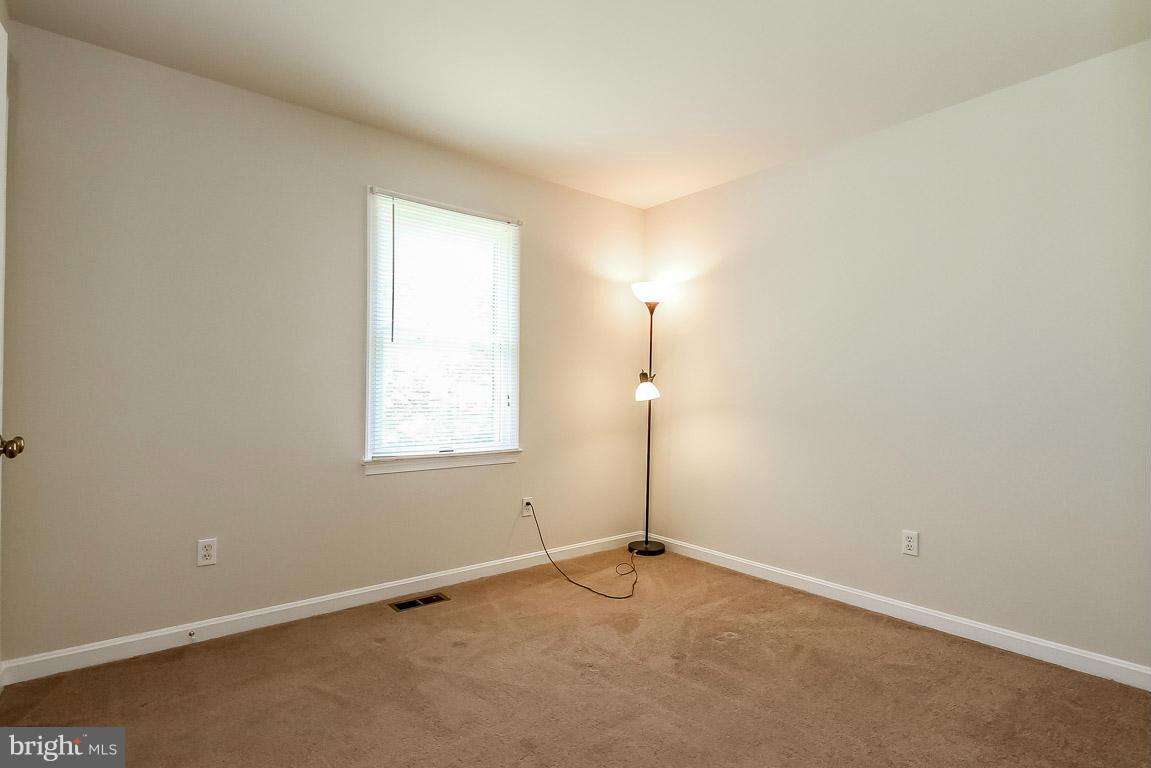 13367 Union Church Road Sumerduck, VA 22742 - Photo 18 of 30 an empty room with a empty space and window