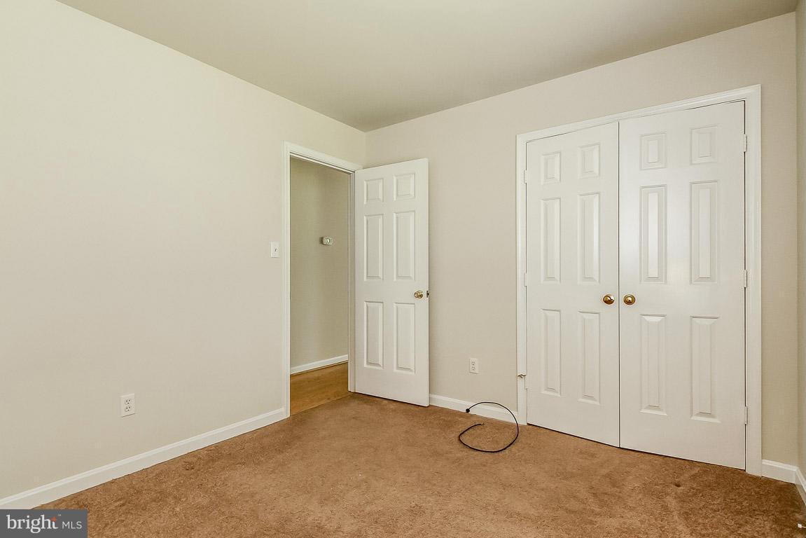 13367 Union Church Road Sumerduck, VA 22742 - Photo 19 of 30 an empty room with window