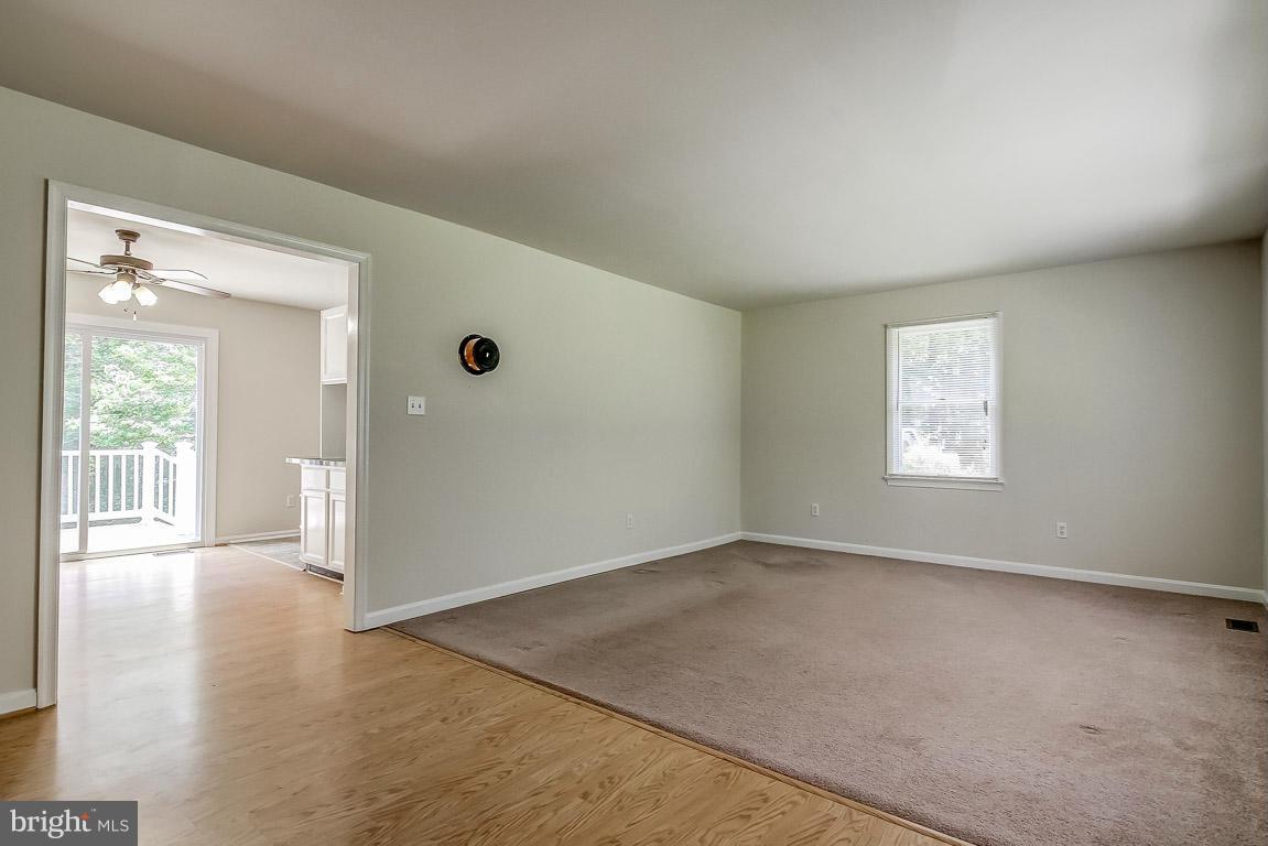 13367 Union Church Road Sumerduck, VA 22742 - Photo 8 of 30 an empty room with windows and closet
