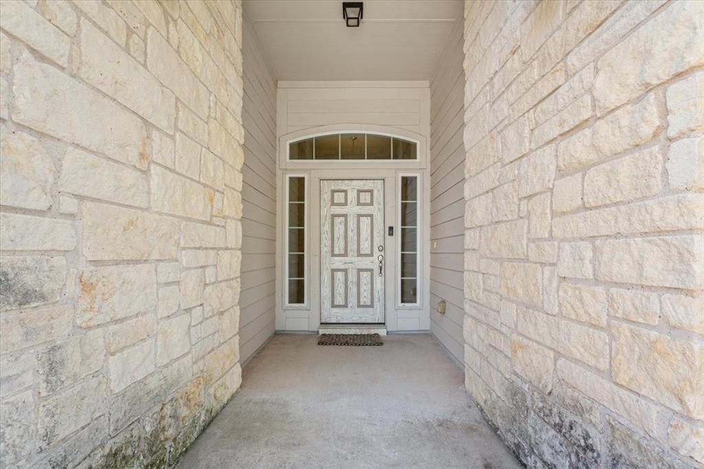 9448 Centennial Drive Waco, TX 76708 - Photo 12 of 34