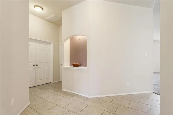 $300,000 | 9448 Centennial Drive, Waco, TX 76708