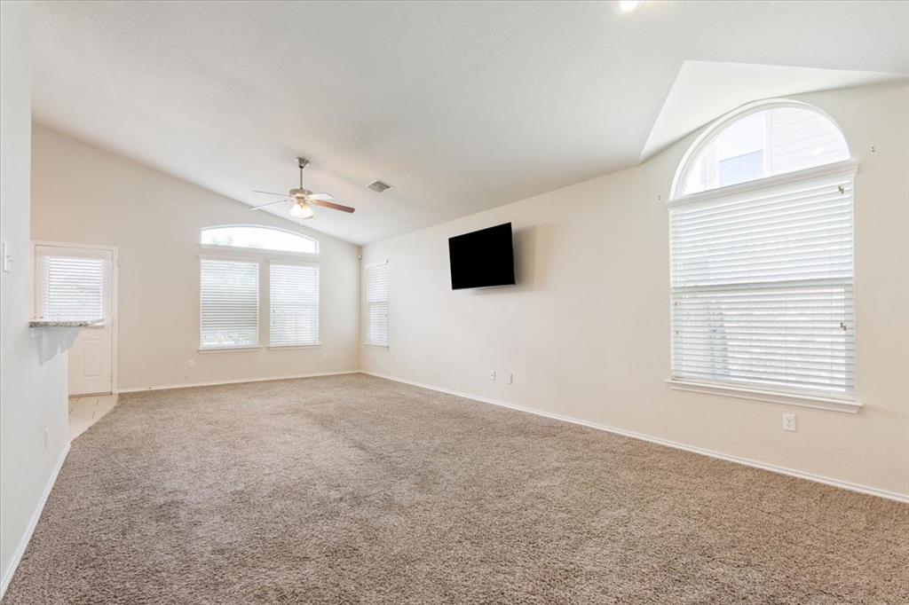 9448 Centennial Drive Waco, TX 76708 - Photo 17 of 34
