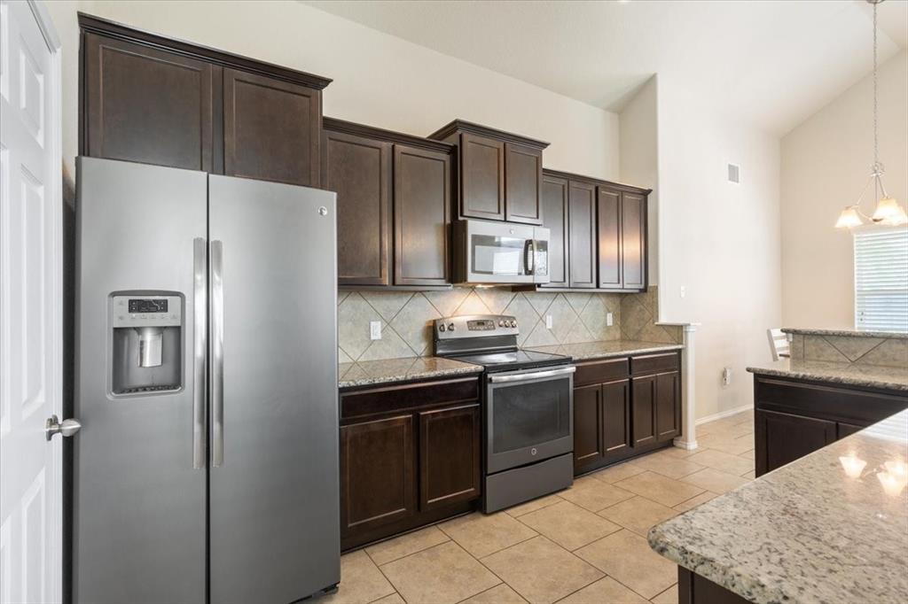 9448 Centennial Drive Waco, TX 76708 - Photo 21 of 34