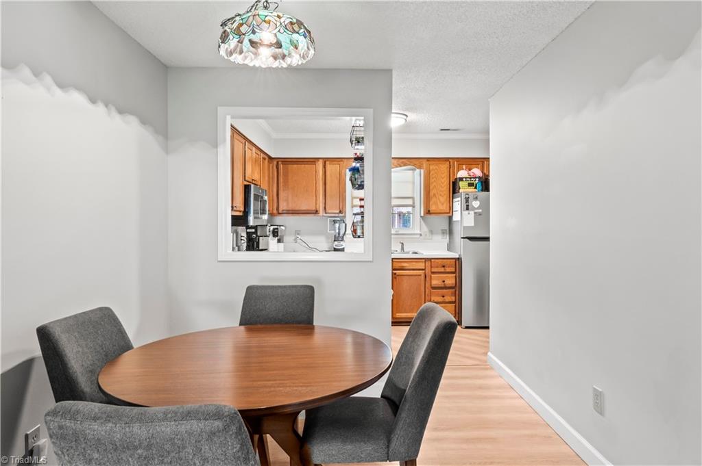 2752 Windy Crossing Winston-Salem, NC 27127 - Photo 6 of 23