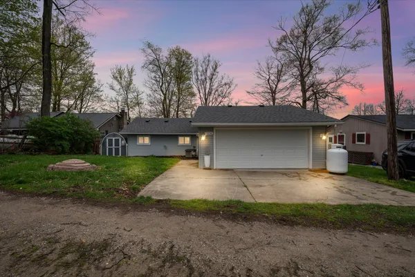 $329,900 | 9874 Highland Drive, Montgomery, MI 49255
