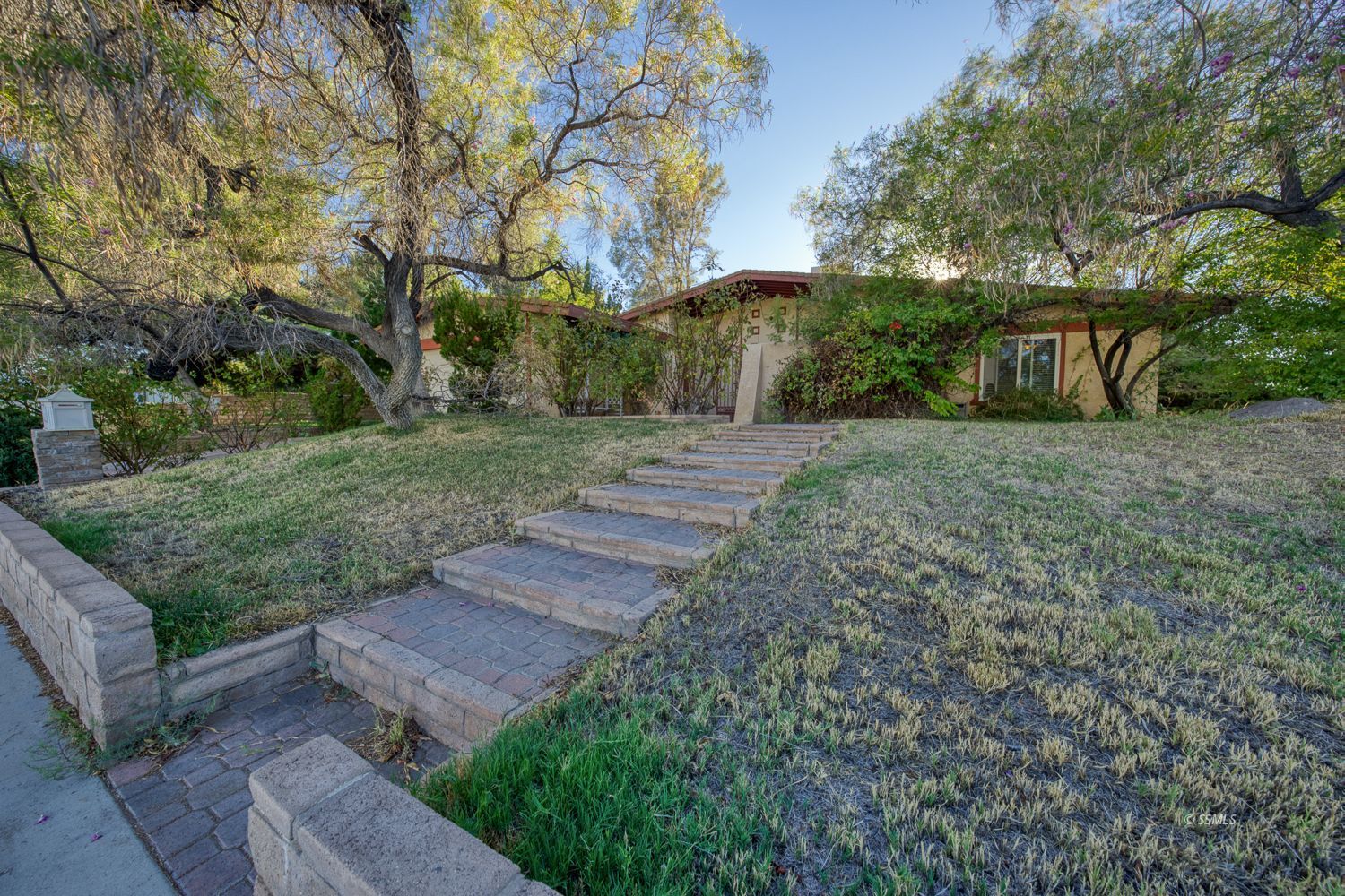 649 Peg Street Ridgecrest, CA 93555 - Photo 5 of 38 a view of a back yard