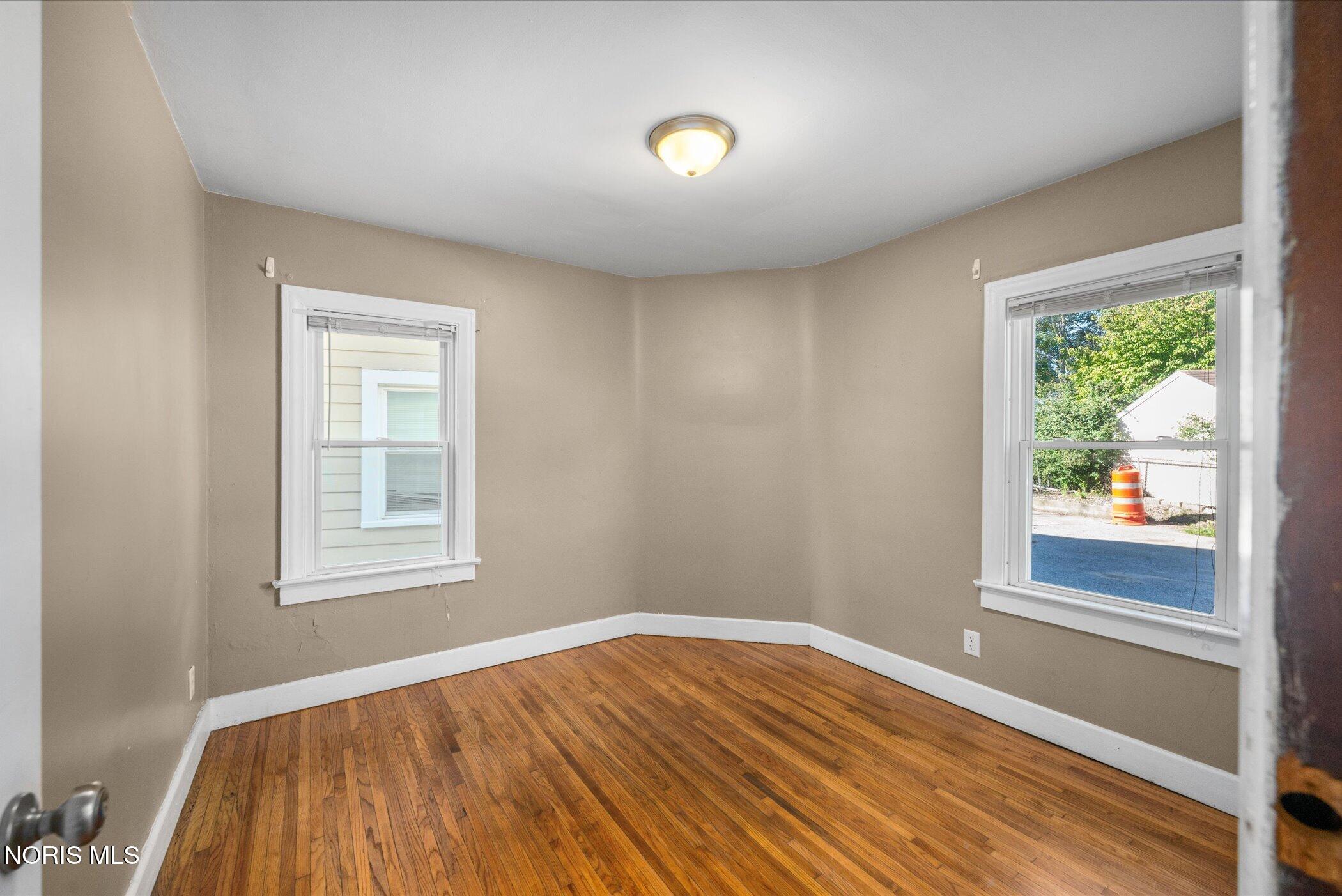 2115 Kensington Road Toledo, OH 43607 - Photo 19 of 35 Gallery Image 19
