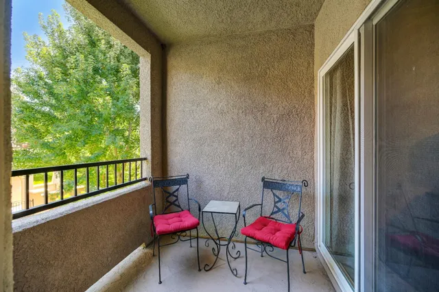 $415,000 | 2439 Torino Street, Unit 7, West Sacramento, CA 95691