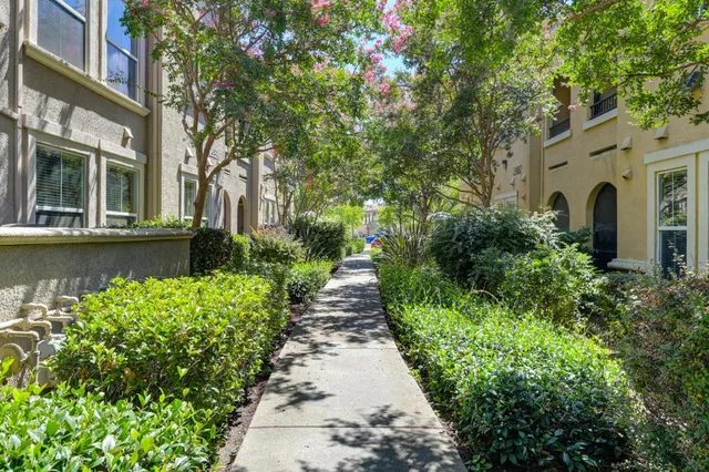 $415,000 | 2439 Torino Street, Unit 7, West Sacramento, CA 95691