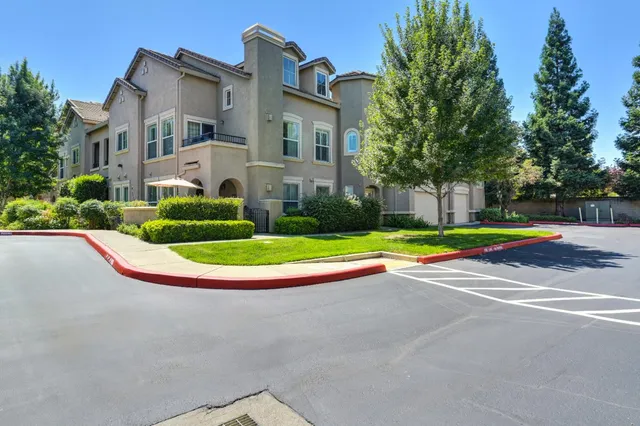 $415,000 | 2439 Torino Street, Unit 7, West Sacramento, CA 95691