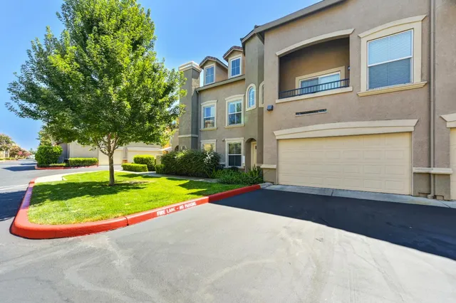 $415,000 | 2439 Torino Street, Unit 7, West Sacramento, CA 95691