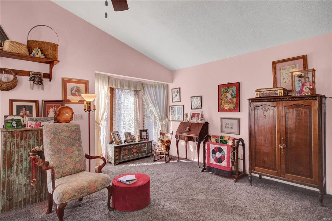 1206 Springvalley Road Troy, IL 62294 - Photo 14 of 75