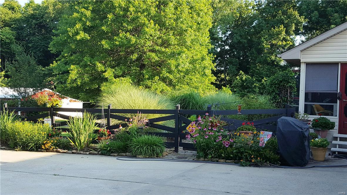 1206 Springvalley Road Troy, IL 62294 - Photo 50 of 75