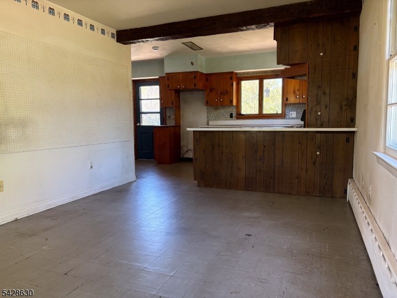 18 Pottersville Road Peapack-Gladstone, NJ 07934 - Photo 11 of 33