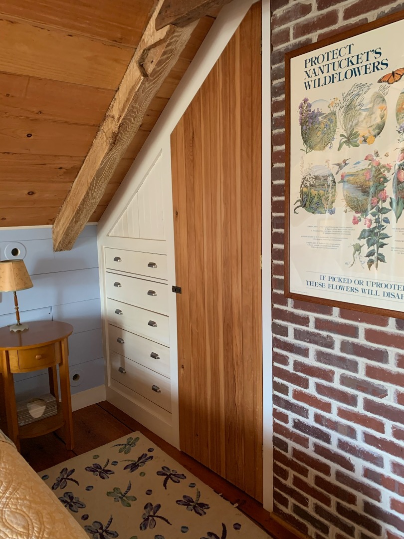 40 Pine Street Nantucket, MA 02554 - Photo 19 of 34