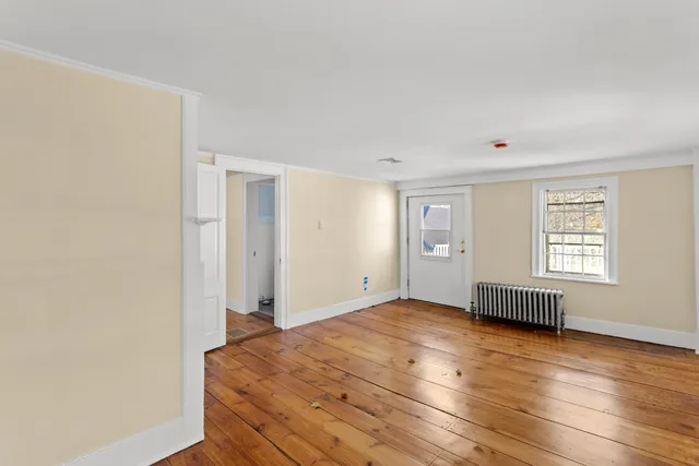 $3,400 | 80 Lafayette Road, Hampton Falls, NH 03844