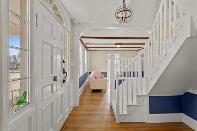 $3,400 | 80 Lafayette Road, Hampton Falls, NH 03844